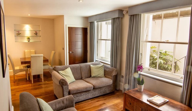 Modern apartment with sofa bed, patio and private entrance