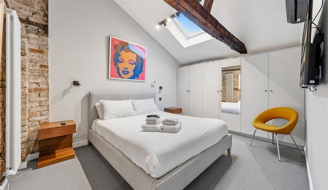5star central zone1 -2 bed 2 bath Slps 6 superWifi