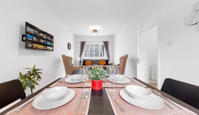 Cosy Islington Hideaway near Zone 1 | Stylish & Central