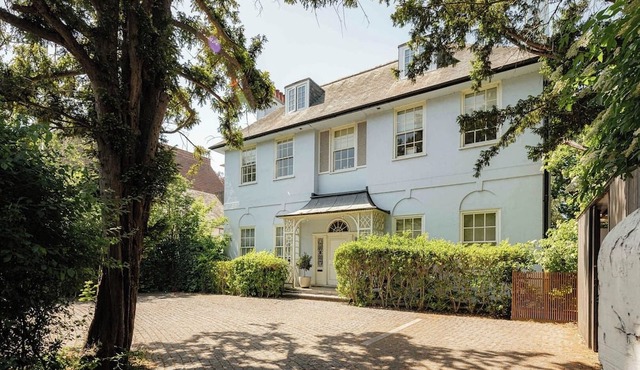 Victorian Garden Retreat in Sydenham