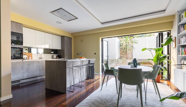 The Hidden Townhouse