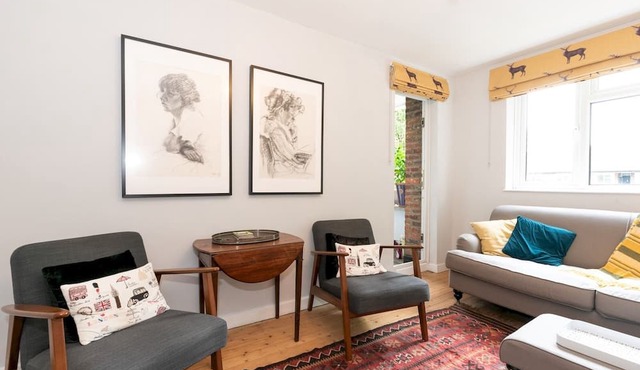 Peaceful, zen apartment with parking, Kew, London - Pass the Keys