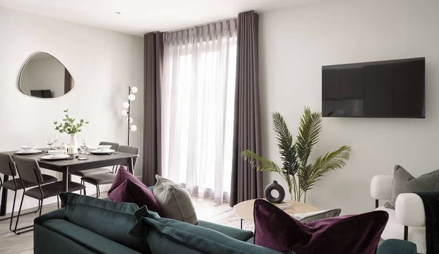 Commercial Road Serviced Apartments - London City East