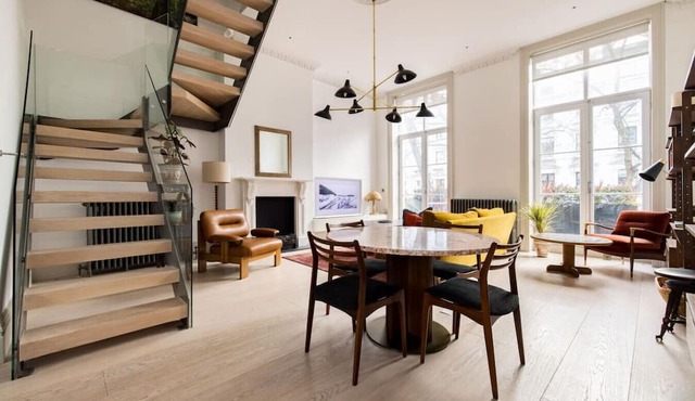 The Tree House 2 bedroom apartment by Hyde Park
