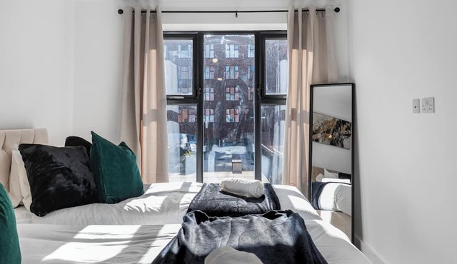 Modern Luxury 1 bed Apartment in Birmingham City Centre - Near the Bullring