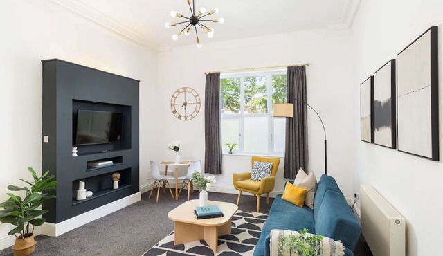 Apt 2 Avenue Road – Leamington Spa | Modern 1-Bed with Free Parking, Wi-Fi and Station Access