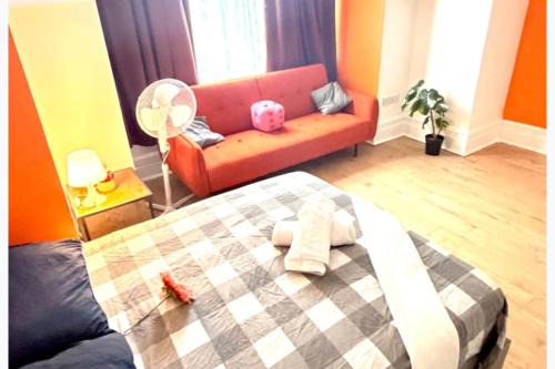Ground Floor Studio - Willesden Green - Sleeps 4