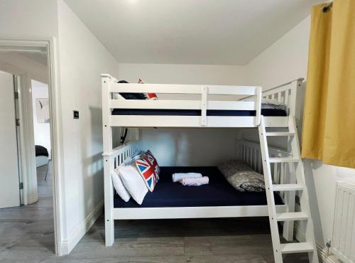 Brick lane apartment