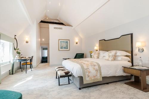 Burnside Hotel