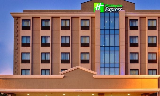 Los Angeles Hotel | Holiday Inn Express Los Angeles LAX Airport