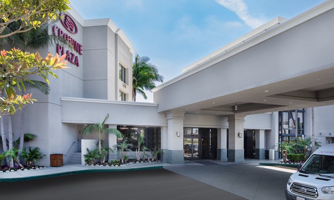 Costa Mesa Hotel | Crowne Plaza Costa Mesa Orange County, an Ihg Hotel