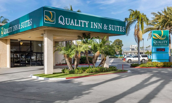 Northwest Anaheim Hotel | Quality Inn & Suites Buena Park Anaheim