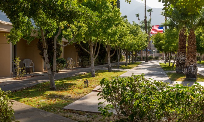 Little Tuscany Hotel | Days Inn by Wyndham Palm Springs