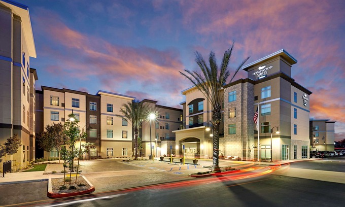 North Redondo Hotel | Homewood Suites by Hilton Los Angeles Redondo Beach