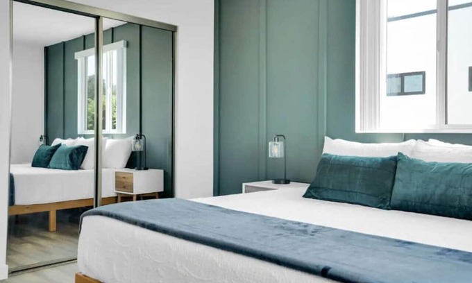 Pico-Union House | Luxe DTLA home w/ secure parking